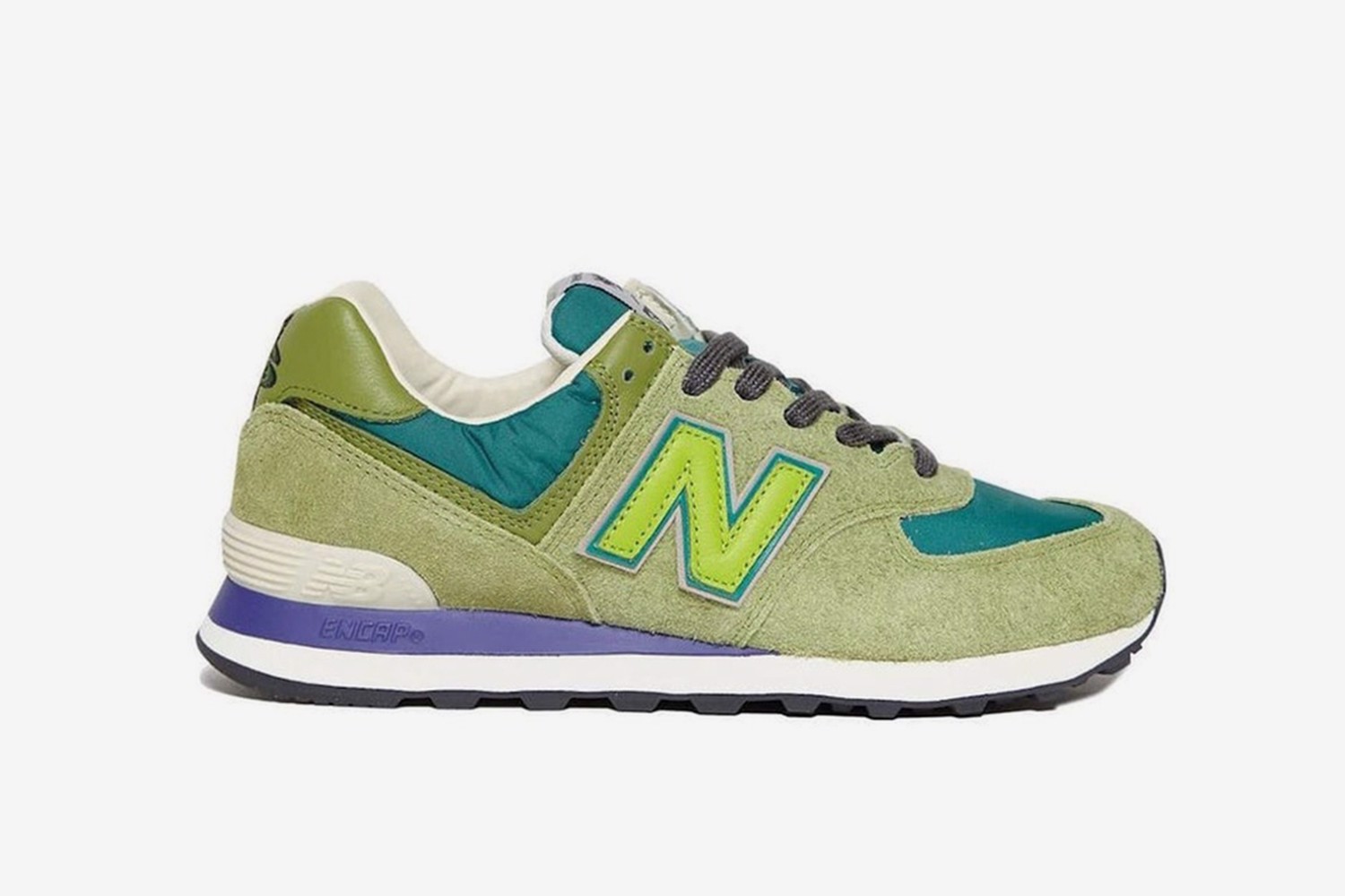 13 đôi New Balance xứng đáng để mua nhất thời điểm hiện tại Hinh anh 12: 13 doi New Balance xung dang de mua nhat thoi diem hien tai