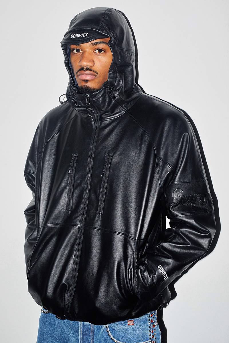 ngam-nhin-bo-suu-tap-xuan-he-2022-supreme-lookbook