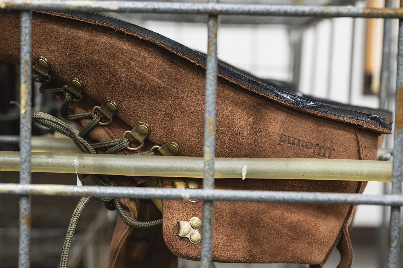 jjjjound-hop-tac-cung-gore-tex-voi-bo-suu-tap-hikingboots-cho-mua-dong