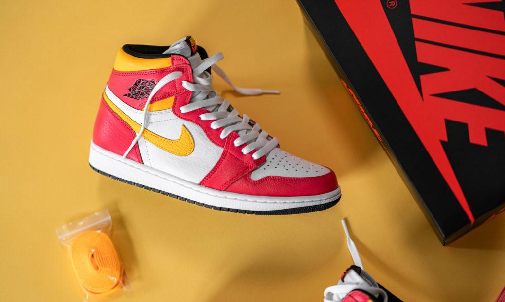 Legit check: Hướng dẫn cách phân biệt Air Jordan 1 Light Fusion Red Real và Fake Hinh anh 1: Legit check: Huong dan cach phan biet Air Jordan 1 Light Fusion Red Real va Fake