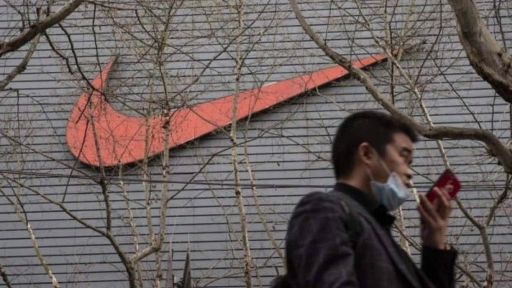 vi-mot-the-gioi-xanh-cam-ket-cua-nike-ve-viec-giam-dau-chan-carbon