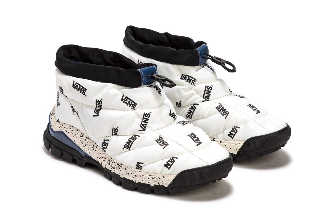 hay-giu-cho-ban-chan-ban-duoc-am-ap-cung-vans-s-slip-hiker-lx