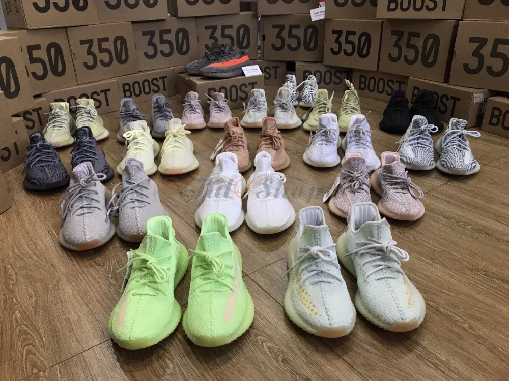 10-doi-giay-co-suc-anh-huong-lon-nhat-trong-thap-ki-vua-qua