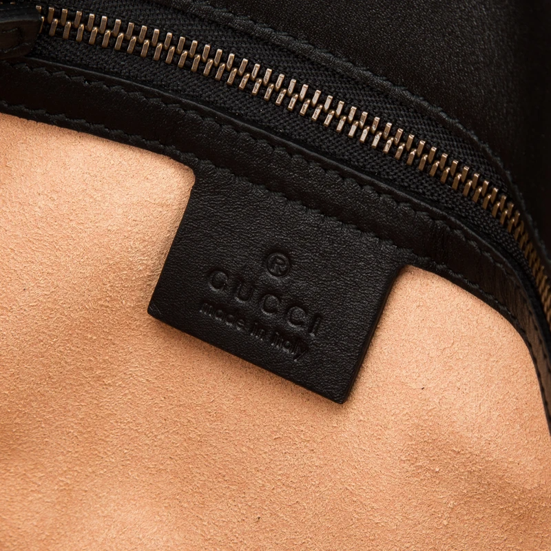 9 cách phân biệt một chiếc túi Gucci Marmont giả Hinh anh 3: 9 cach phan biet mot chiec tui Gucci Marmont gia