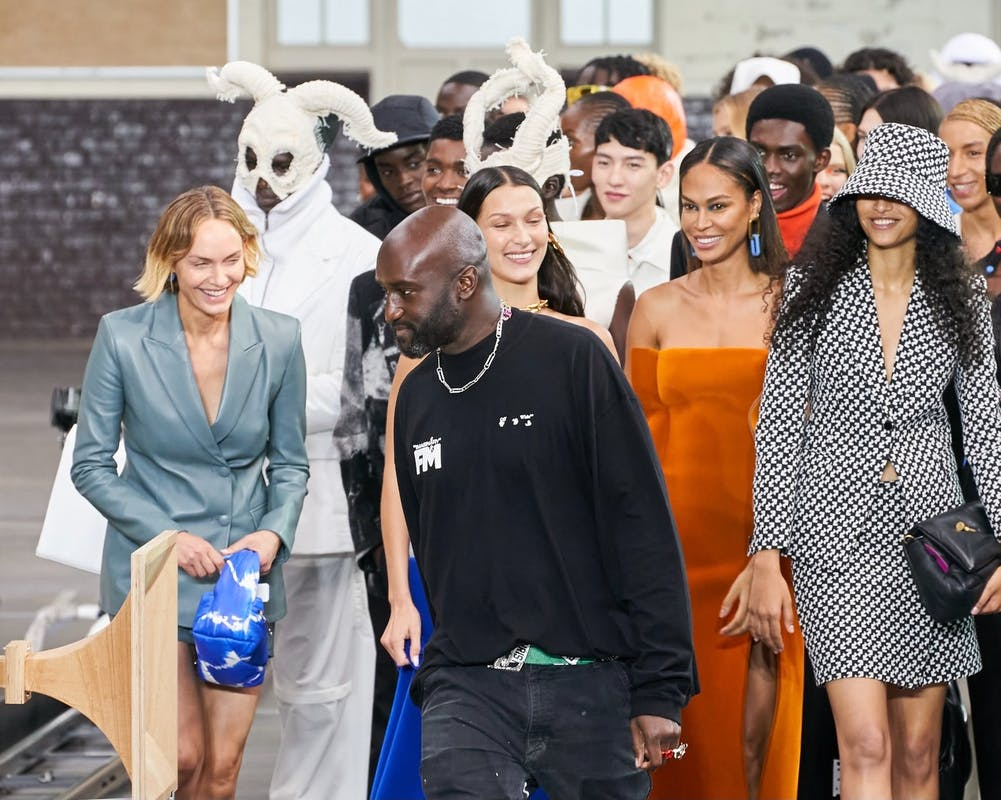 bts-xuat-hien-cung-bo-suu-tap-moi-nhat-cua-louis-vuitton