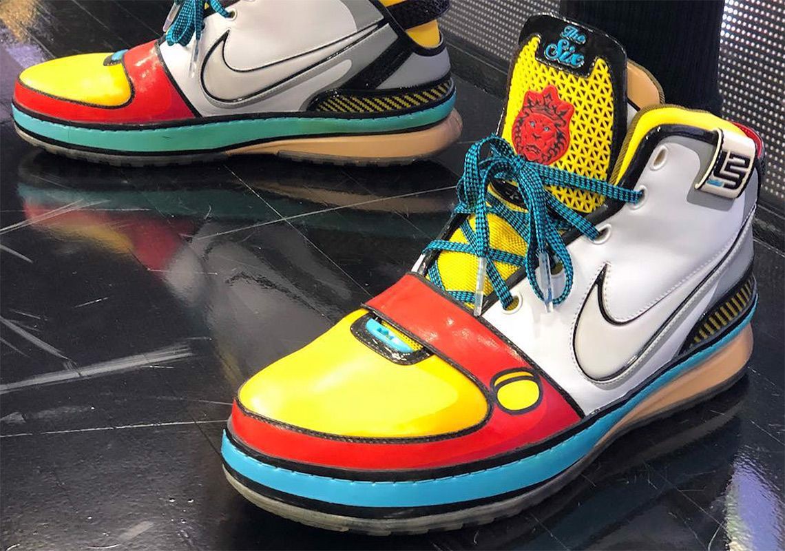 nhung-dieu-chua-ke-ve-giay-bong-ro-lebron-james