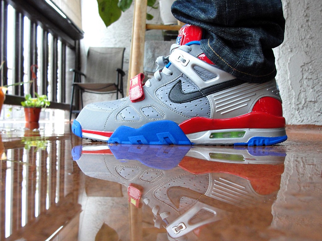 top-nhung-phien-ban-giay-the-thao-den-tu-anime-tuyet-voi-nhat