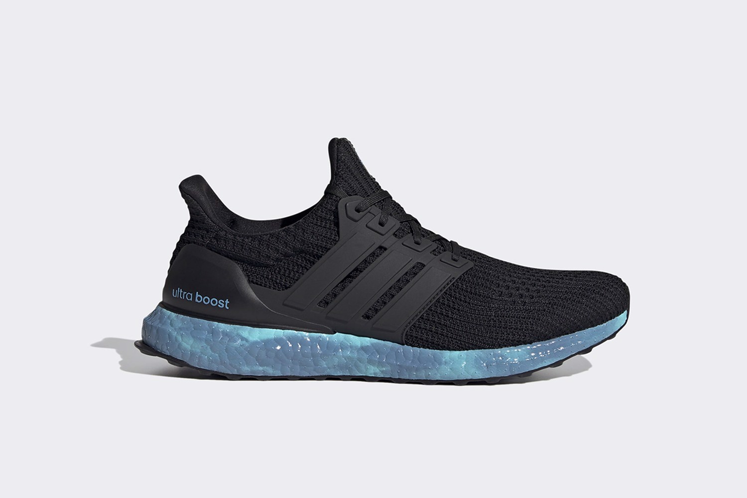 10 đôi giày Adidas Ultra Boost đáng mua nhất thời điểm hiện tại Hinh anh 6: 10 doi giay Adidas Ultra Boost dang mua nhat thoi diem hien tai