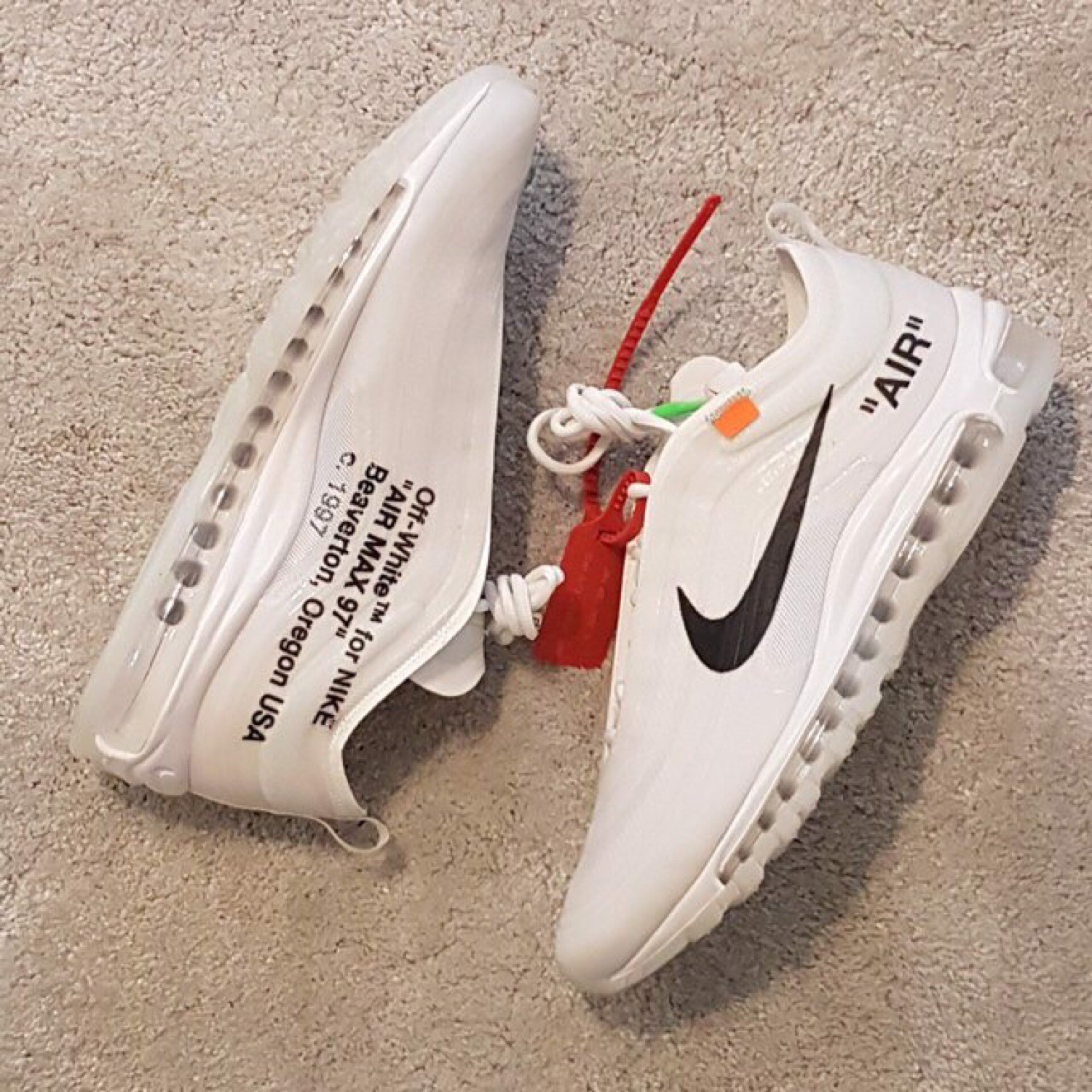 Hinh anh 9: Lich su hoan chinh ve su hop tac giua Off-White x Nike