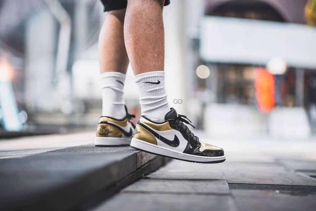 dau-la-nhung-doi-nike-air-jordan-1-low-ban-chay-nhat-2020
