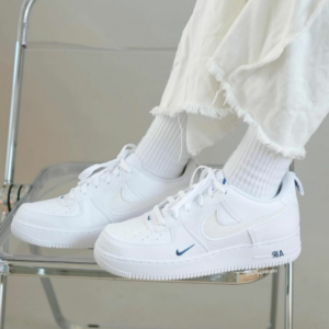 Giay Nike Air Force 1 '07 LV8 'White Dark Marina Blue' FB8971-100