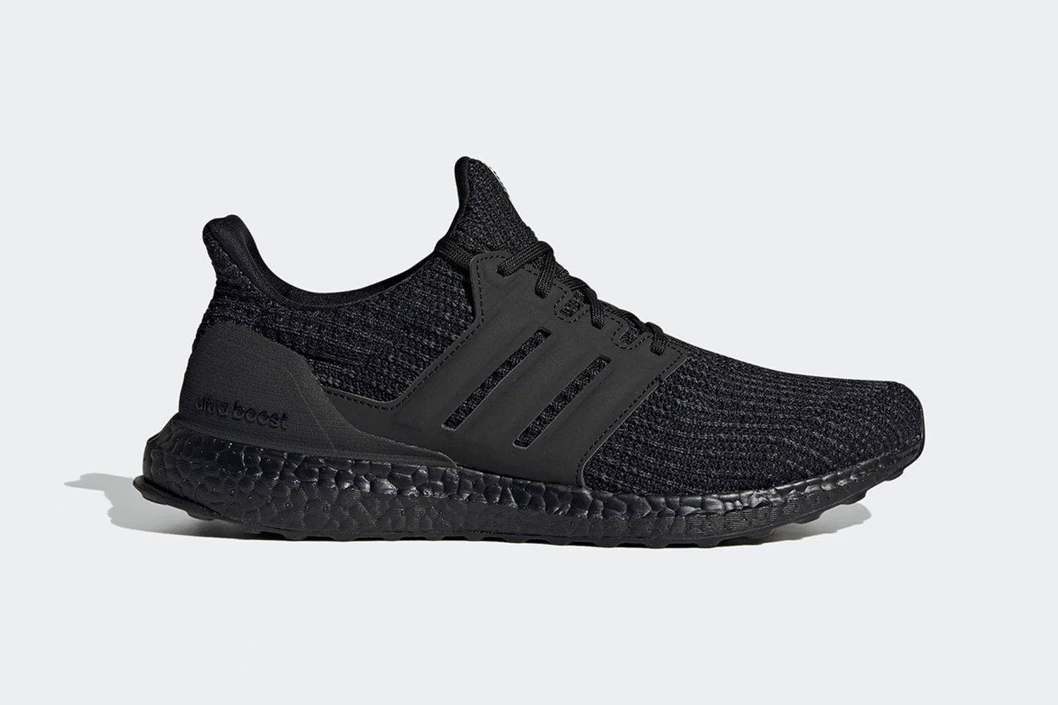 Hinh anh 2: Top 10 phoi mau Adidas UltraBoost tot nhat cho nam 2021