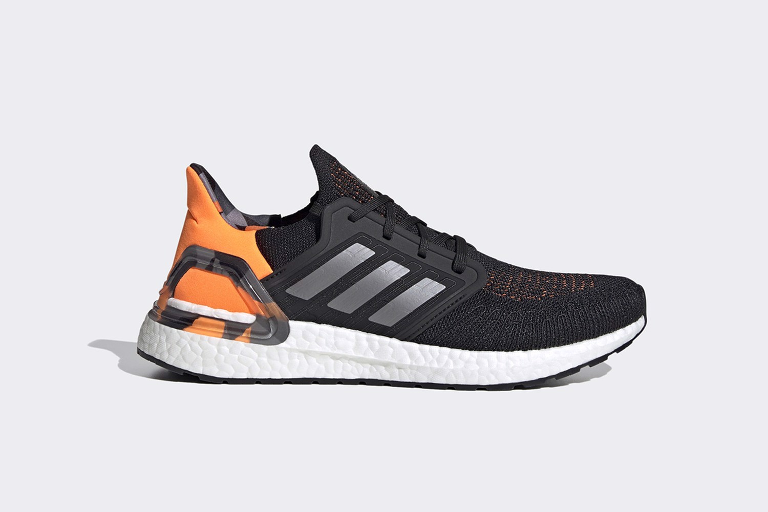 10 đôi giày Adidas Ultra Boost đáng mua nhất thời điểm hiện tại Hinh anh 8: 10 doi giay Adidas Ultra Boost dang mua nhat thoi diem hien tai