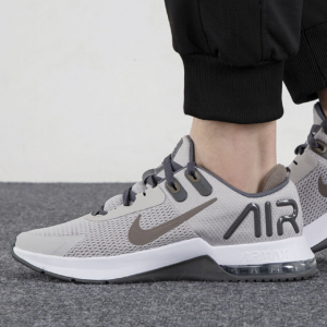 Alternative view of Giày Nike Air Max Alpha Trainer 4 'Light Iron Ore' CW3396-030