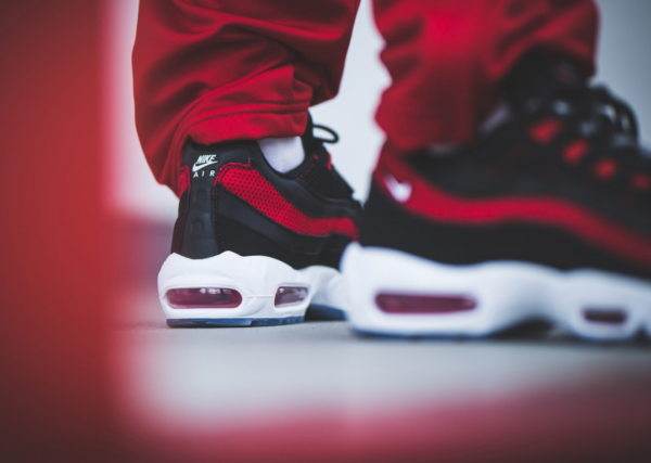 Giày Nike Air Max 95 Essential 'Bred' 749766-039 - Ảnh 3