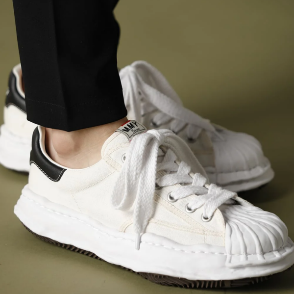 Giày Maison Mihara Yasuhiro Blakey OG Sole Canvas Low-top A06FW704-WHITE - Ảnh 3
