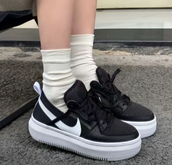 Giày Nike Wmns Court Vision Alta TXT 'Black White' CW6536-001 - Ảnh 6