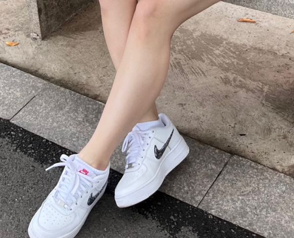 Giày Nike Air Force 1 Low LV8 White Metallic Silver DC9651-100 - Ảnh 3
