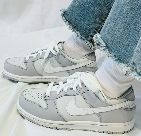 Giày Nike Dunk Low GS 'Wolf Grey' DH9765-001 - Ảnh 3