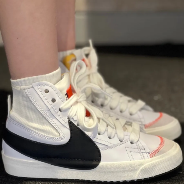 Giày Nike Wmns Blazer Mid '77 Jumbo 'White Black' DQ1471-100 - Ảnh 2