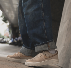 Giay Nike Air Force 1 '07 Essential 'Sanddrift Gold' DQ7569-102