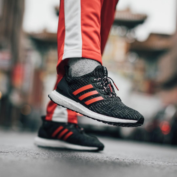 Giày Adidas Ren Zhe x UltraBoost 4.0 'Chinese New Year' F35231 - Ảnh 4