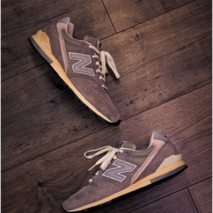 Giay New Balance 996 'Vintage Grey' CM996HJ2