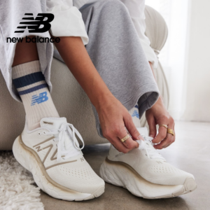 Giay New Balance Fresh Foam X More v4 'White Cooper' WMORCW4