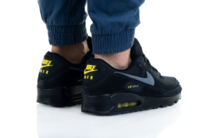 Giay Nike Air Max 90 'Black Yellow Strike Metallic' DO6706-001