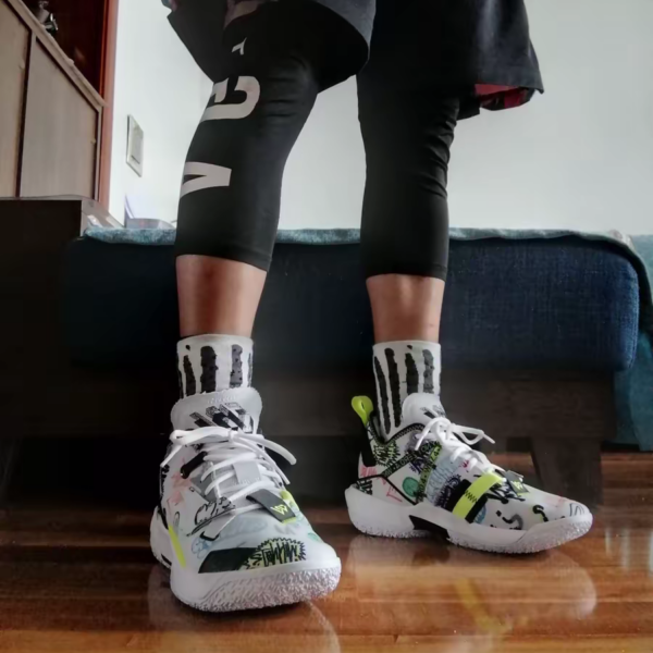 Giày Nike Jordan Why Not Zer0.4 GS 'Graffiti' DD9659-007 - Ảnh 3