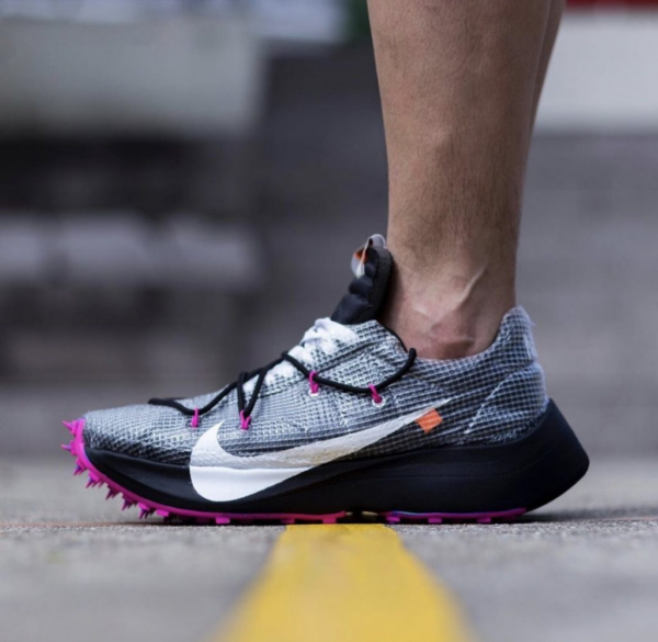 Giày Nike Off-White x Wmns Vapor Street 'Laser Fuchsia' CD8178-001 - Ảnh 2