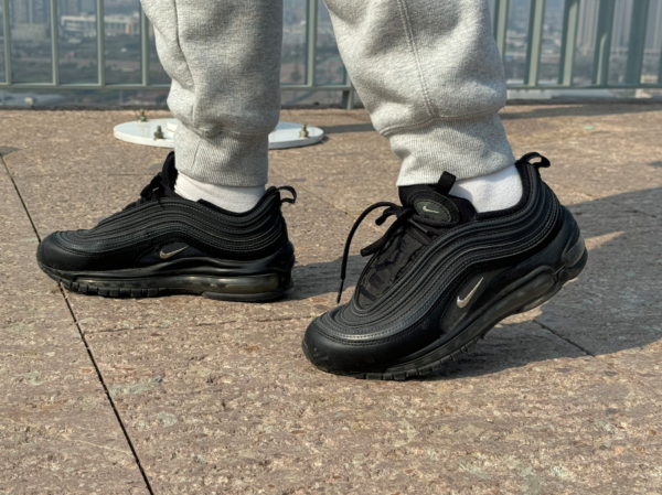 Giày Nike Wmns Air Max 97 'Black Emerald Green' DH0558-001 - Ảnh 3