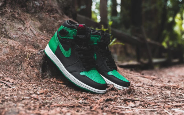 Giày Nike Air Jordan 1 Retro High 'Pine Green Black' 2.0 555088-030 - Ảnh 4