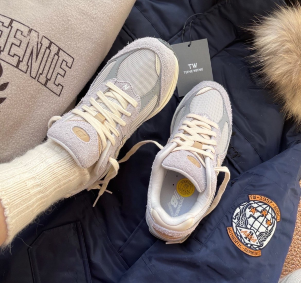 Giày New Balance 2002R 'Rain Cloud Angora' M2002RSA - Ảnh 5
