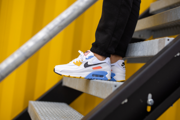 Giày Nike Wmns Air Max 90 'Solar Flare' CZ3950-100 - Ảnh 4