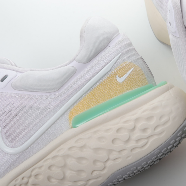 Giay Nike ZoomX Invincible Run Flyknit 'Light Violet' CT2229-500