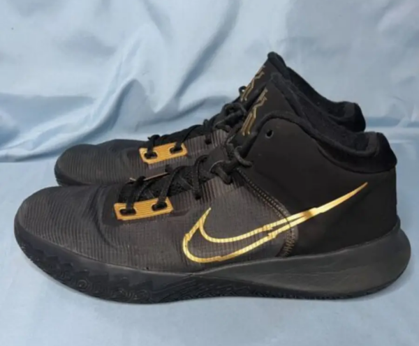 Giày Nike Kyrie Flytrap 4 'Black Metallic Gold' CT1972-005 - Ảnh 3