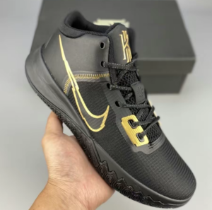 Alternative view of Giày Nike Kyrie Flytrap 4 'Black Metallic Gold' CT1972-005