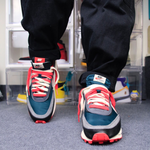 Giày Nike Sacai x Undercover x LDWaffle 'Midnight Spruce University Red' DJ4877-300 - Ảnh 7