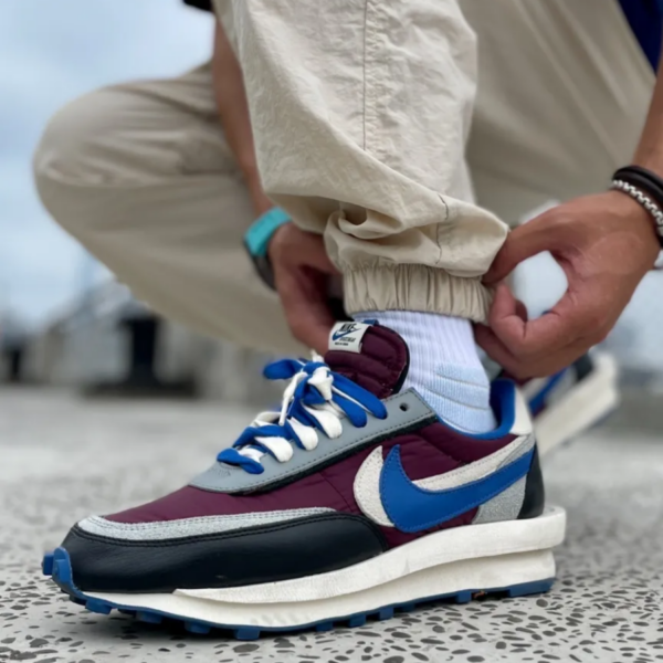 Giày Nike Sacai x Undercover x LDWaffle 'Night Maroon Team Royal' DJ4877-600 - Ảnh 2