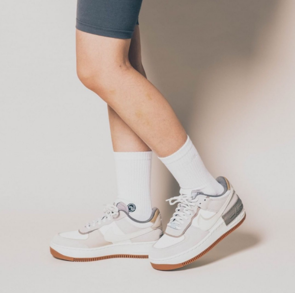 Giày Nike Wmns Air Force 1 Shadow 'Sail Pale Ivory' DO7449-111 - Ảnh 2