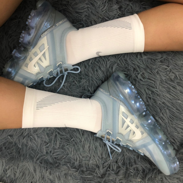 Giày Nike Wmns Air VaporMax Flyknit 3 'White Silver' AJ6910-101 - Ảnh 3