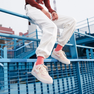 Alternative view of Giày Nike Air Force 1 Low Toasty Pink DH0775-201