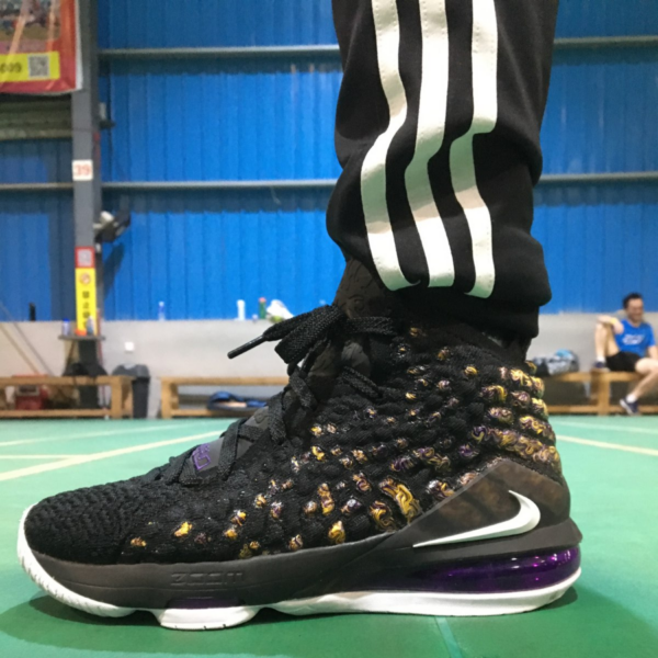 Giày Nike LeBron 17 BG 'Lakers' BQ5594-004 - Ảnh 2