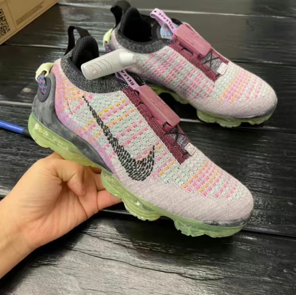 Giày Nike Wmns Air VaporMax 2020 Flyknit 'Violet Ash Volt' CV8821-501 - Ảnh 3
