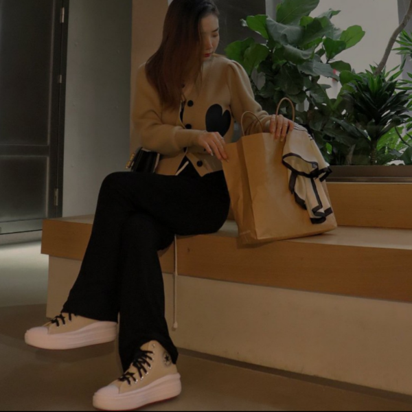 Giày Converse Wmns Chuck Taylor All Star High Move 'Farro' 568794C - Ảnh 2