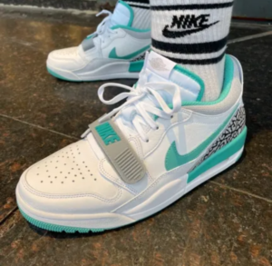 Giay Nike Jordan Legacy 312 Low 'White Turquois' CD7069-130