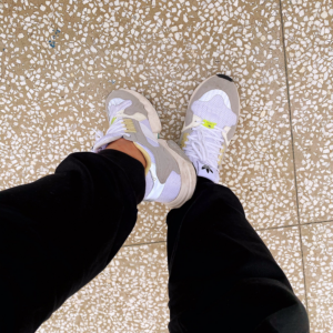 Giay Adidas ZX Torsion W EE4843