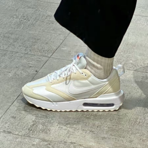 Alternative view of Giày Nike Air Max Dawn 'Cream White' DM0013-102