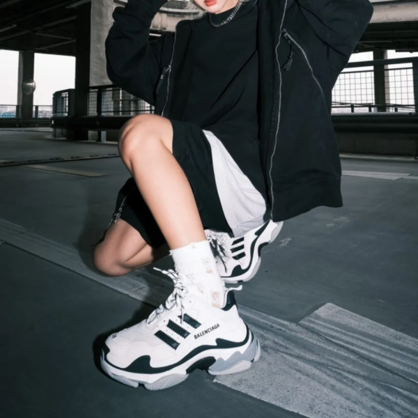 Giày Balenciaga x Adidas Triple S 'White Black' 710021-W2ZB1-9112 - Ảnh 2